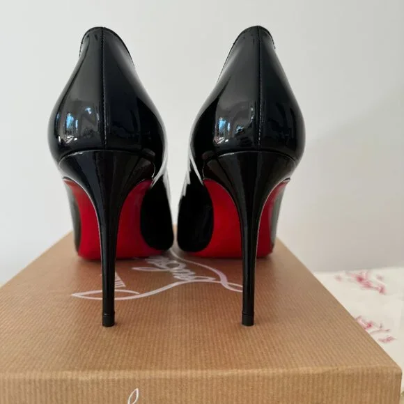 *NEW* Christian Louboutin KATE Pointe Toe Patent Leather Pump 39EU - Picture 4 of 9